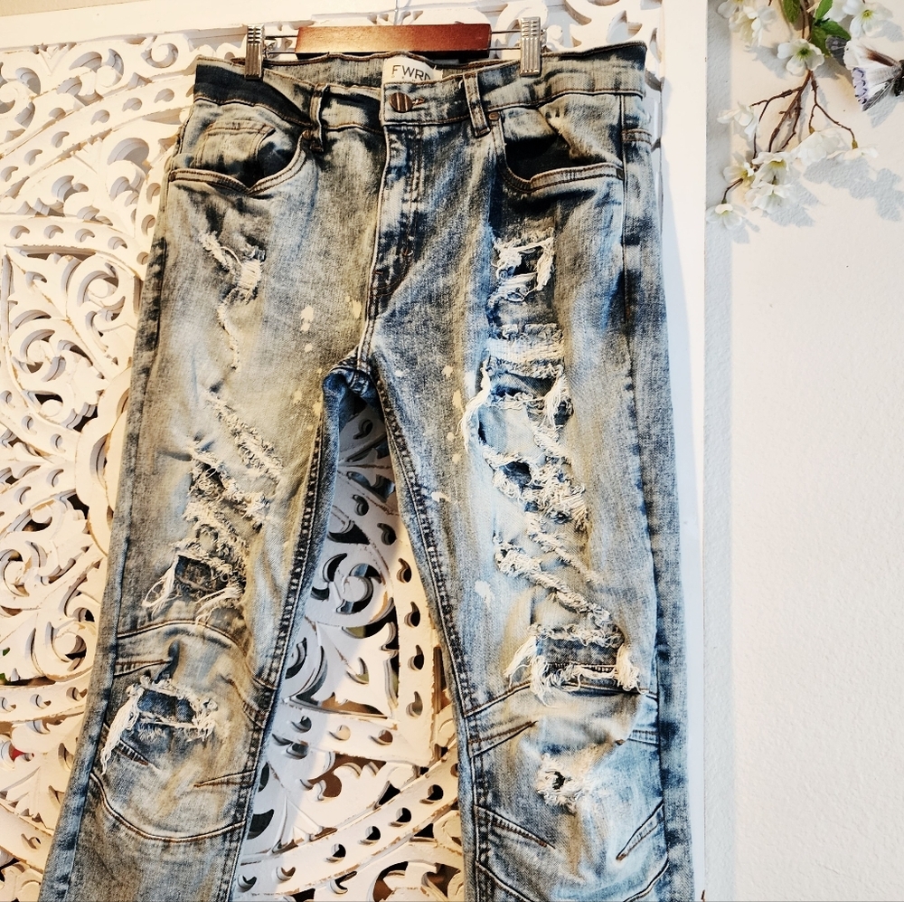 FWRD DENIM CO. ANNIHLATOR DISTRESSED DENIM MENS JEANS SZ 32 - Picture 7 of 15